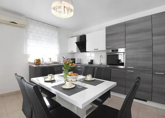 Family Manuela דירה *